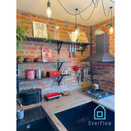 Old School - Charming Place, 15 Minutes To Old Town & Seaside *