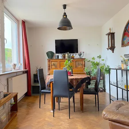 Old School - Charming Place, 15 Minutes To Old Town & Seaside Gdańsk