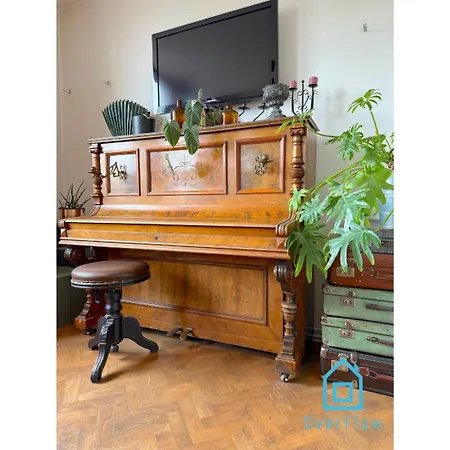 Old School - Charming Place, 15 Minutes To Old Town & Seaside *