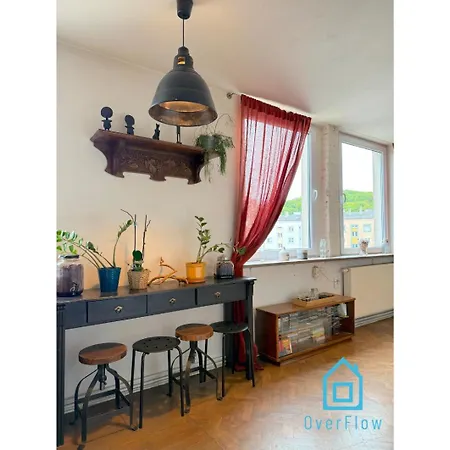 Old School - Charming Place, 15 Minutes To Old Town & Seaside ホームステイ グダニスク